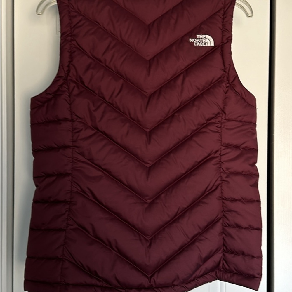 Women’s North Face vest
